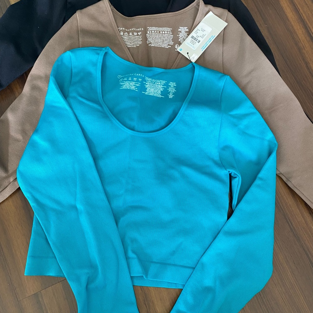 Women's Long Sleeve cropped Top Bundle